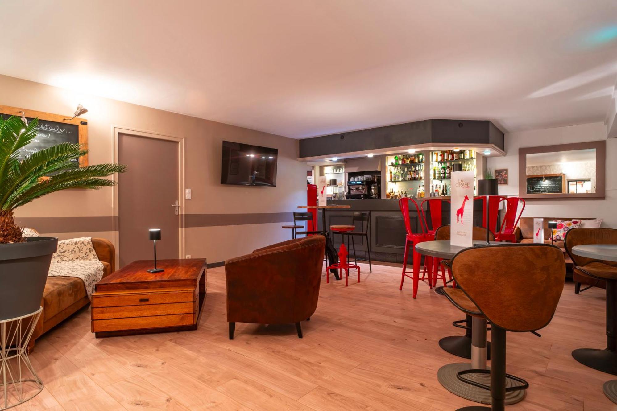 Logis Hotel Vannes Nord Le Clos Des Hortensias Locqueltas Luaran gambar